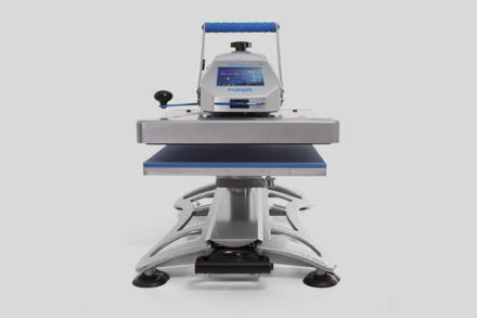 Hotronix Fusion IQ Heat Press closed straight on